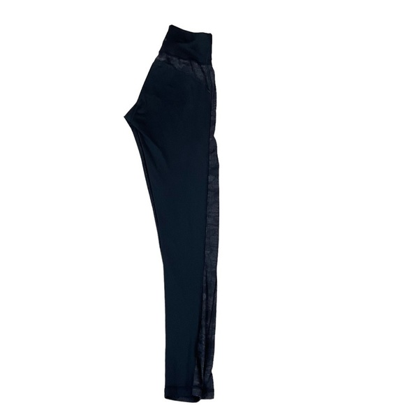 Adidas High Rise Black with heathered camo Leggings size Small - Picture 11 of 15